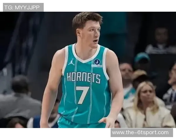 张弛有度的克尼佩尔半场表现出色9中5三分5中3轻松拿下17分